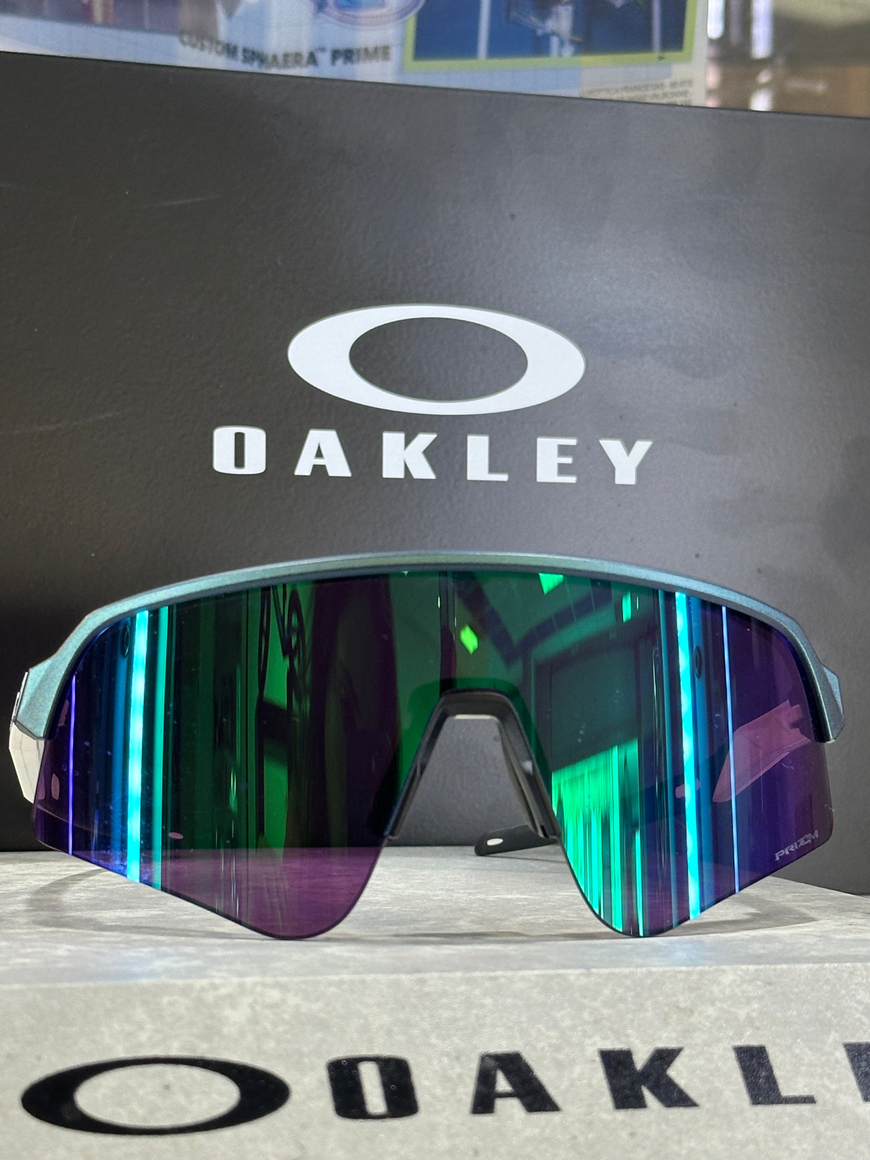 OAKLEY-Sutro Lite Sweep